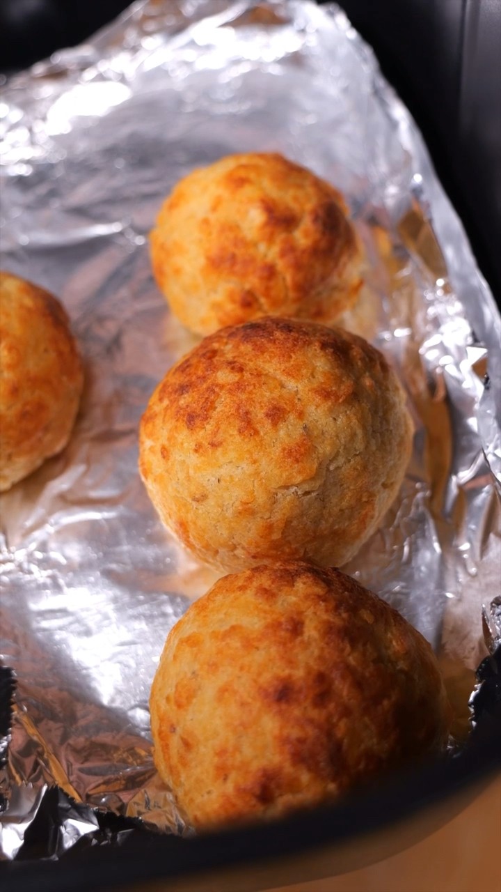 Potato Chip Chocolate Bites ??
