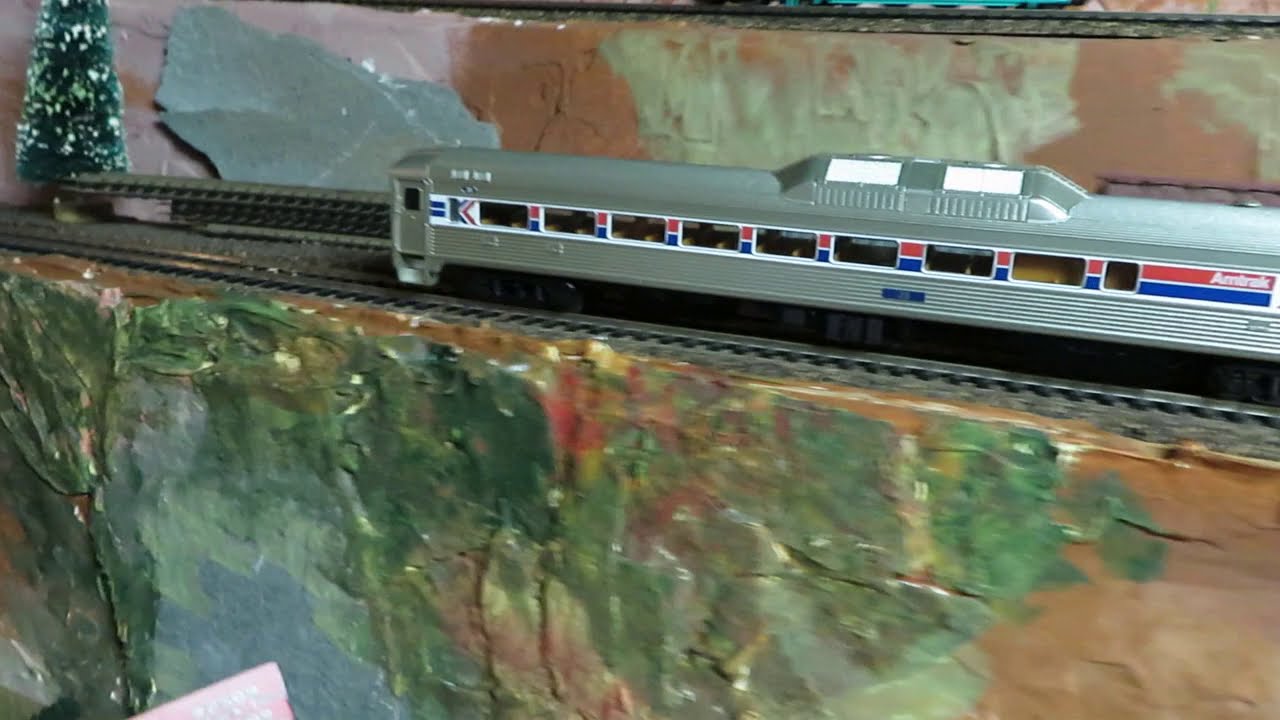 HO Proto 1000 Budd RDC powered - YouTube