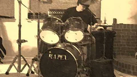 awesome drummer : Frank Nichols