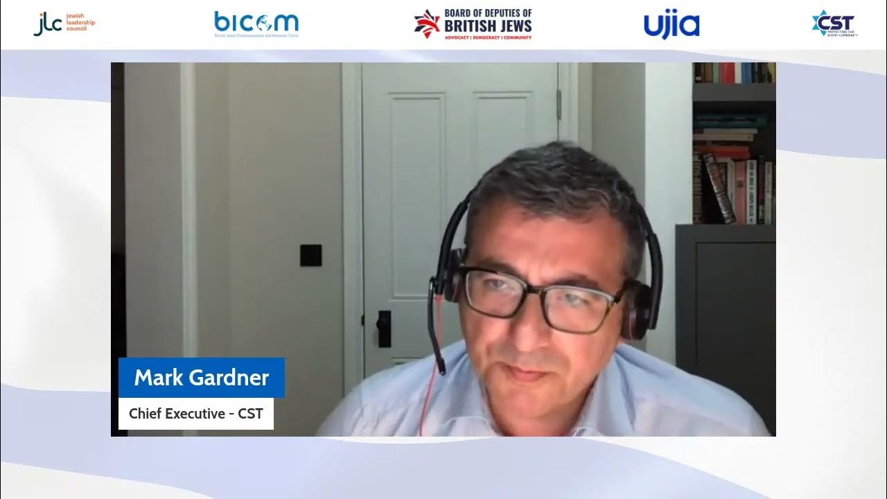 CST Chief Executive Mark Gardner speaking at the Jewish Community