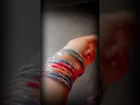 koi le gya viha ke teri jaan nu 🥺🥺😢 #splendor #viral #trending #kashmiri #bangles #selflove