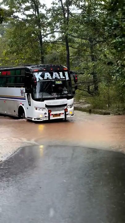 Tourist Bus Kerala #kombanholidaysofficial #touristbus #onenessholidays #komban #bus #kerala #tour
