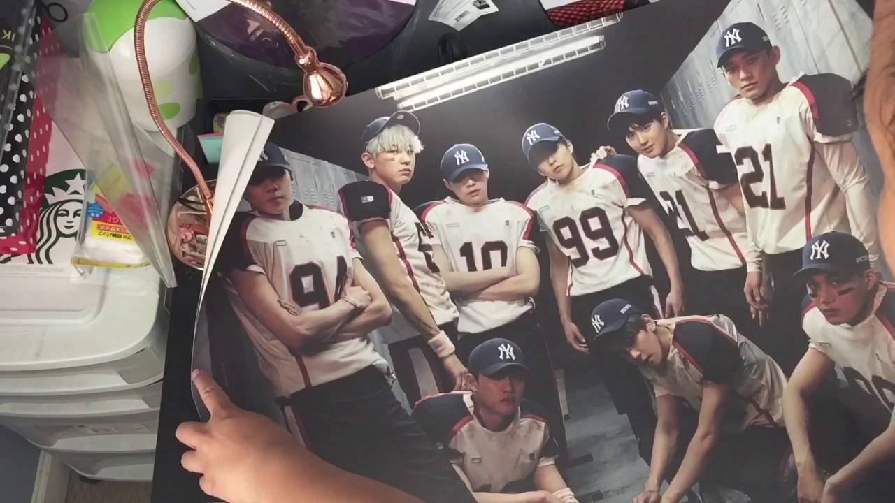  Kpoptown  Kpopmart Unboxing w Eli Posters Monsta X 