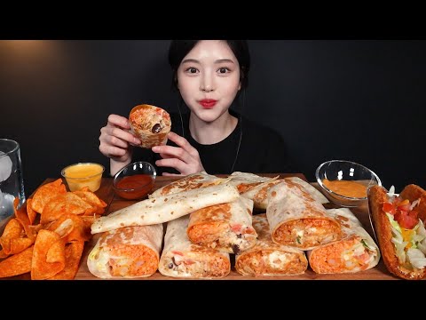 SUB)타코벨 비프 치킨브리또 김치치즈퀘사디아 타코 치킨 먹방!🌮🌯 나쵸까지 리얼사운드 Taco burrito and quesadilla mukbang ASMR