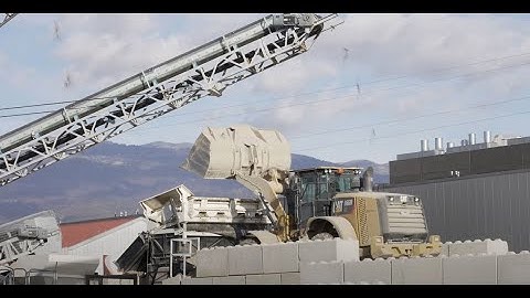 AggreScrub 150 Log Washer Working in a Wash Recycling Application