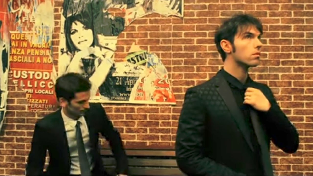 Watch Zero Assoluto - Per Dimenticare (Official Video) on YouTube