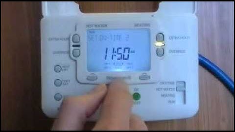 Honeywell 9400C Programmer user video