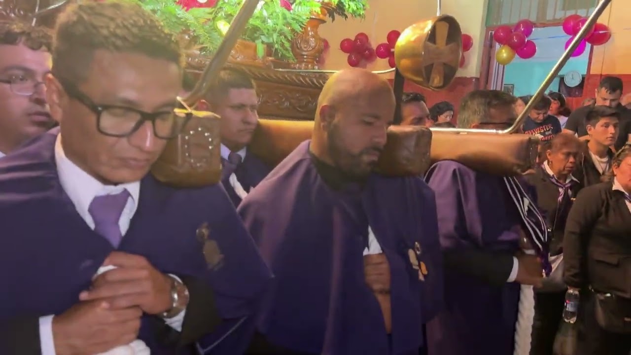 Carguio de Invitación a la Stma. Cruz de Motupe 