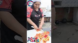 Preparando cuchikanka para el cumpleaños de Edwin Quispe, gracias por tu confianza 