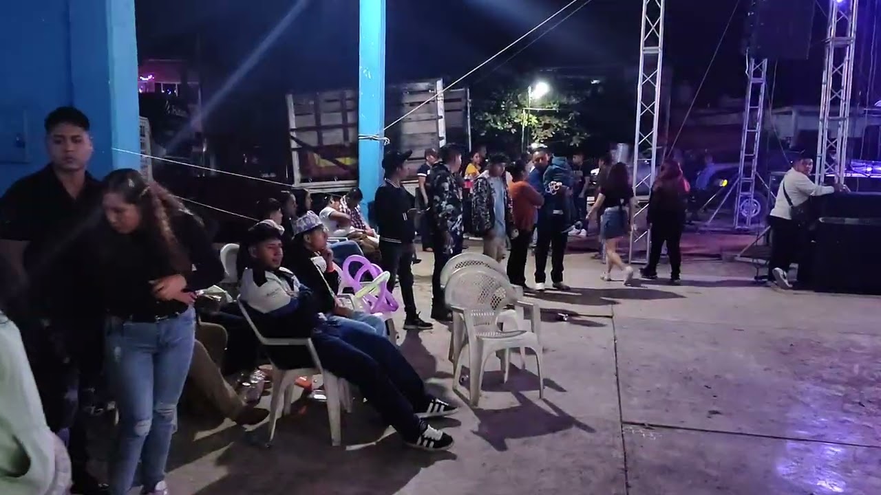 GRUPO FANDANGO MUSICAL EN PISAFLORES VERACRUZ 