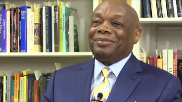 Mayor Willie Brown, Beach Blanket Babylon, and "His Williness"