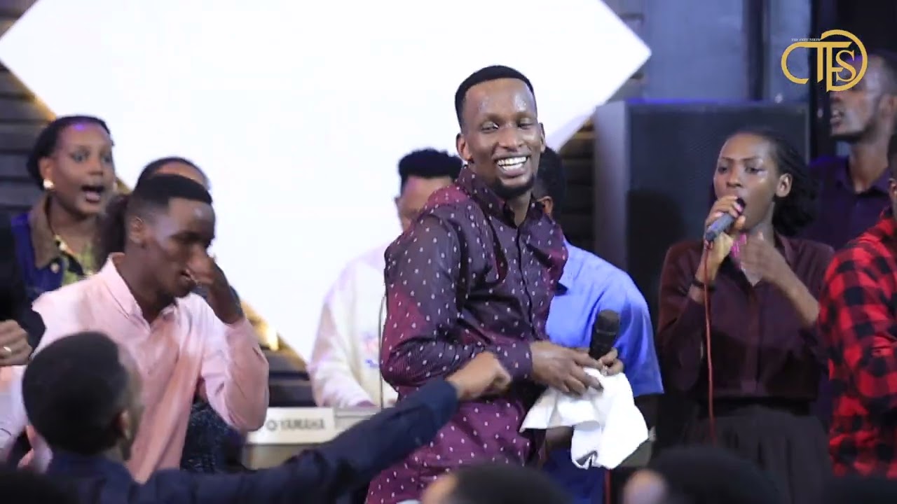 FREDY KDI MUMATERANIRO MBEGA IBIHE BIDASANZWE 😭 indirimbo ZAMAAZAMUKA MUBANAZIRI 🤝🥰 uyumusore🥰💕