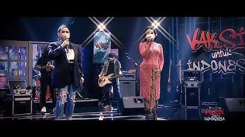 VAKSIN OF THE DAY BY VINA PANDUWINATA & SUNDARI SOEKOTJO | VAKSIN SLANK UNTUK INDONESIA