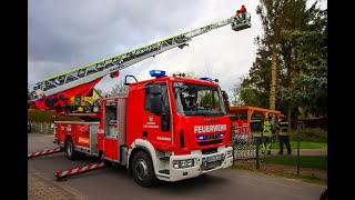 Große Fichte drohte auf Haus zu Kippen Bötzow