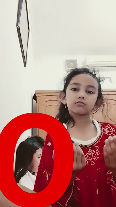 yg dibelakang mereka lagi main dres to inprees