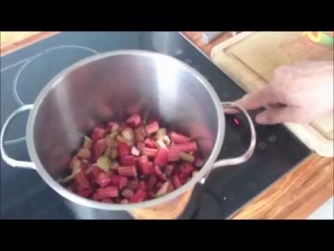 How to make Rhubarb Jam