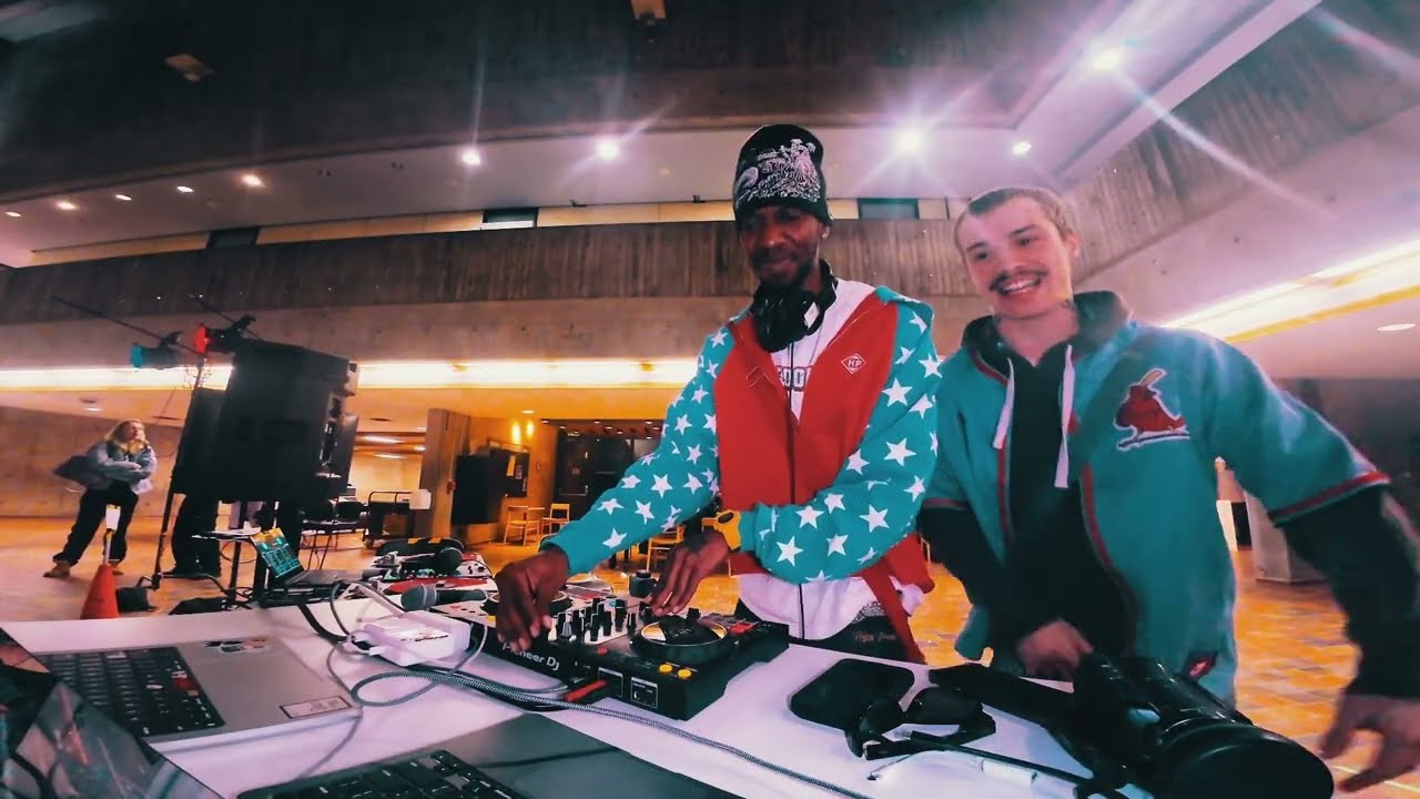 ENZO MEZU | PLETHORA RADIO X SZG UOFTSC: 035