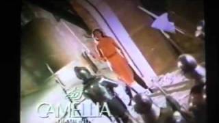 銀座ジュエリーマキ - YouTube