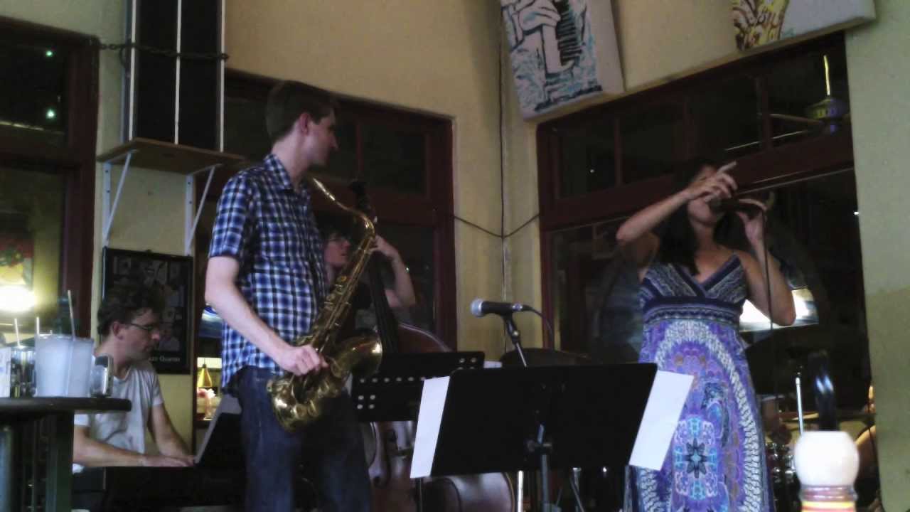 It's Alright With Me - Mónica Gastelumendi & Brian Clancy Quartet