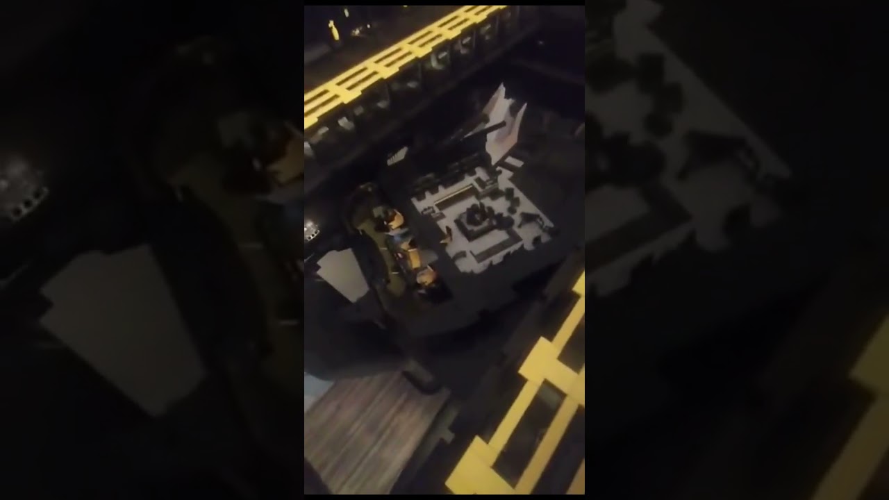 Мастер-строитель Blacktron Space Force в центре внимания Борис Легиерски