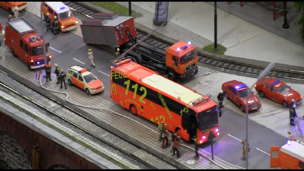 [Weihnachts-Special] Einsatzfahrzeuge im Miniatur Wunderland Hamburg