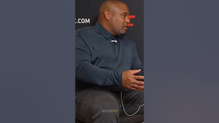 Daniel Cormier confronts Joaquin Buckley for insulting his mom