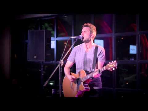Pinoytuner Exclusive: Howie Day: Collide (Live in Manila)