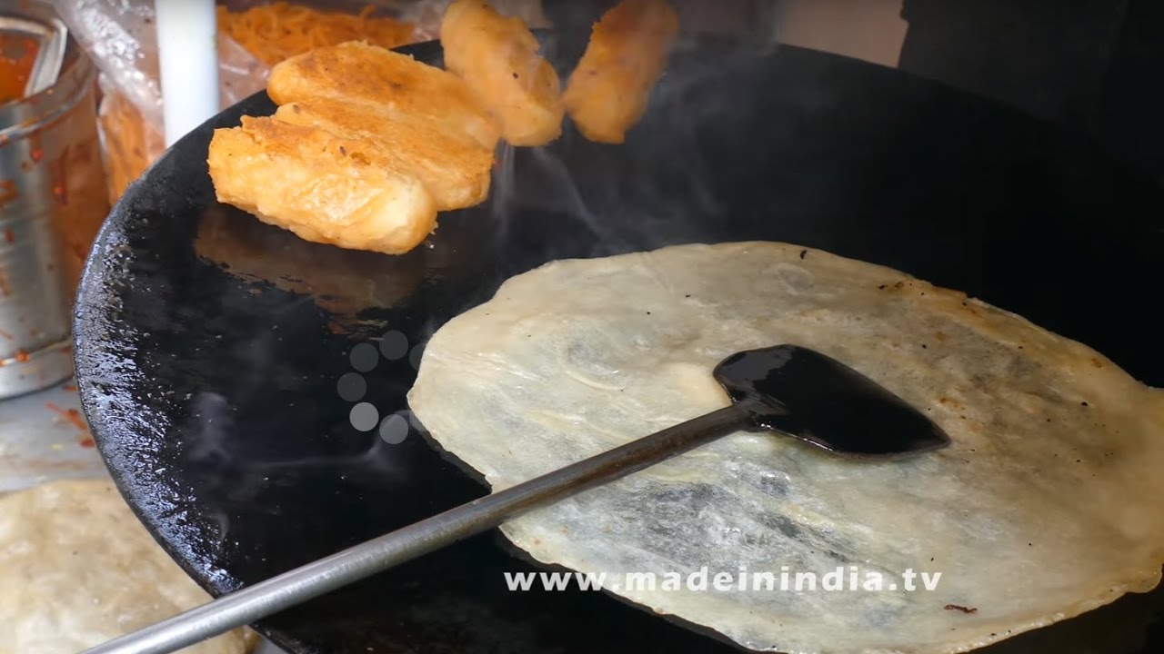 How To Make Veg Frankie | Veg Frankie Recipe | Roadside Frankie Center street food | STREET FOOD