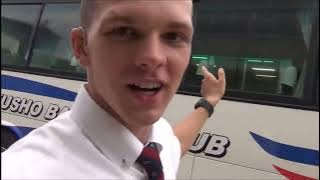 Japanese Girls Chase American Exchange Student !CRINGE ALERT!