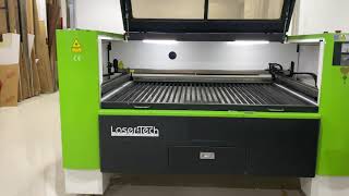 آلة القص والحفر بالليزر Co2 Laser Cutting and Engraving Machine