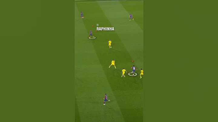 RAPHINHA scores off JOAO FELIX’s epic pass 📐