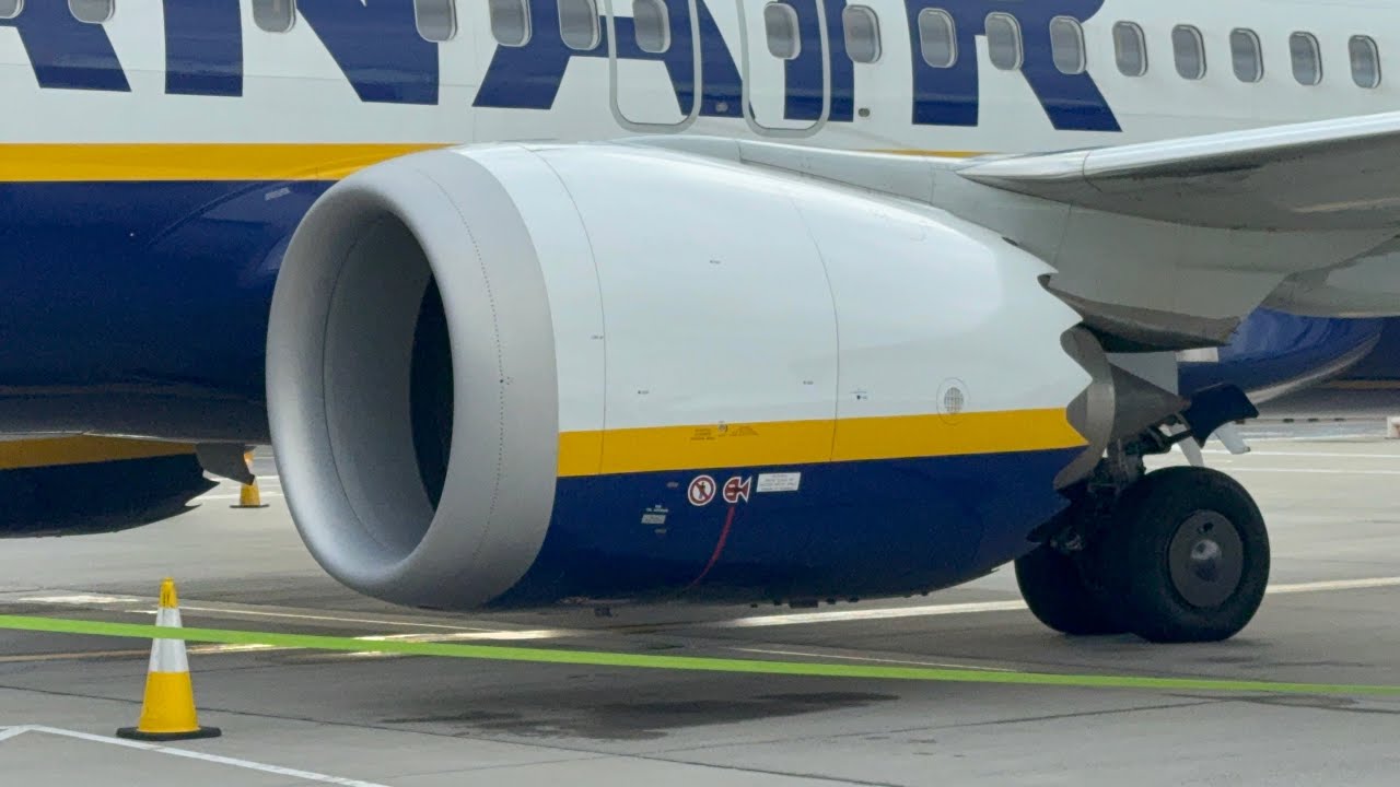 Boeing 737-8200 (MAX) Flight Report | London Gatwick to Dublin 24/09/2025