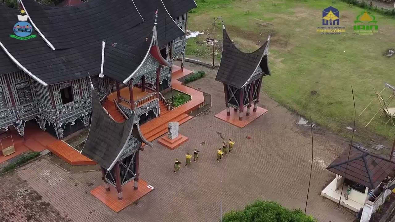 TARI KREASI MINANGKABAU UIN MAHMUD YUNUS BATUSANGKAR