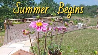 Ep 124 | Summer Begins! Flowers, Flip-Flops and Fun | French Farmhouse Life