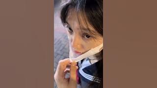 cewek cantik pas lagi nangis malah imut