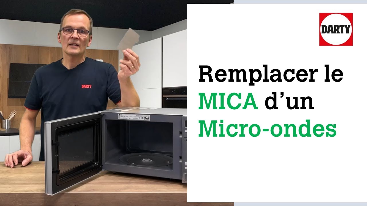 Réparation D'un Micro-ondes étincelant En Remplaçant La Plaque Mica. Brisé  Photo stock - Image du occupation, brûlé: 276292758