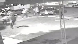Man acquitted of double murder sues for false imprisonment