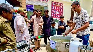 Distributing 100 Litre Sandal ka Sharbat in Extreme hot weather