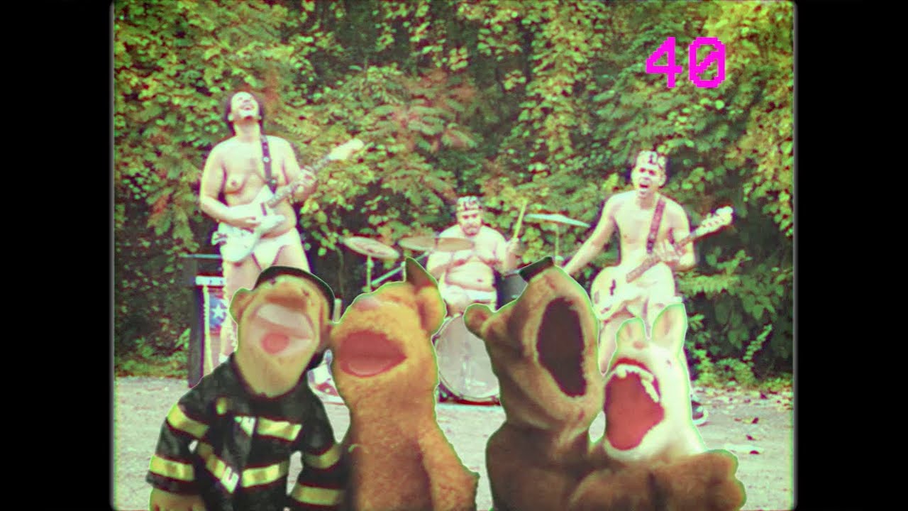 Παρακολούθηση California Cousins - Patterns (music video) στο YouTube Παρακολούθηση California Cousins - Patterns (music video) στο YouTube
