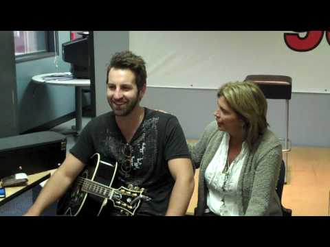 Laurie DeYoung 07/13/10 with Josh Kelley