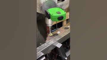 HOW to remove broken bolt #shorts