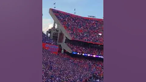 Tom Petty tribute at Florida football game whole crowd sings.