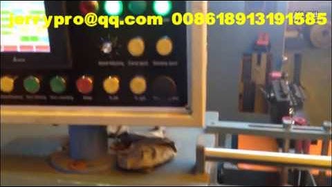 Precision wire layer winding machine with automatic pneumatic clamping spool