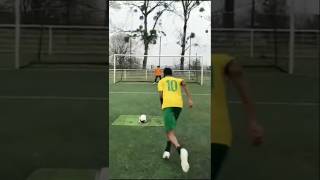 skill football #trap #⚽ #soccer #tutorial #youtubeshorts #fliptrends #skills #shory #shortvideo