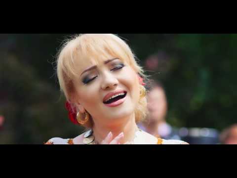 Adriana Ochisanu&Orchestra Fluieras condusa de Fratii Stefanet---Azi e ziua mamei mele