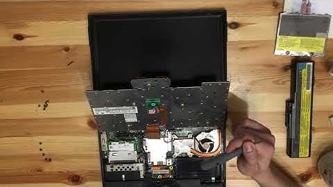 IBM ThinkPad X32 Notebook Review 2005 Part 2 (going inside of it)