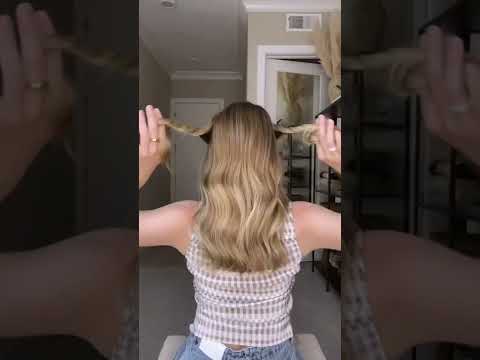 SIMPLE ROMANTIC HALF-UP HAIRSTYLE