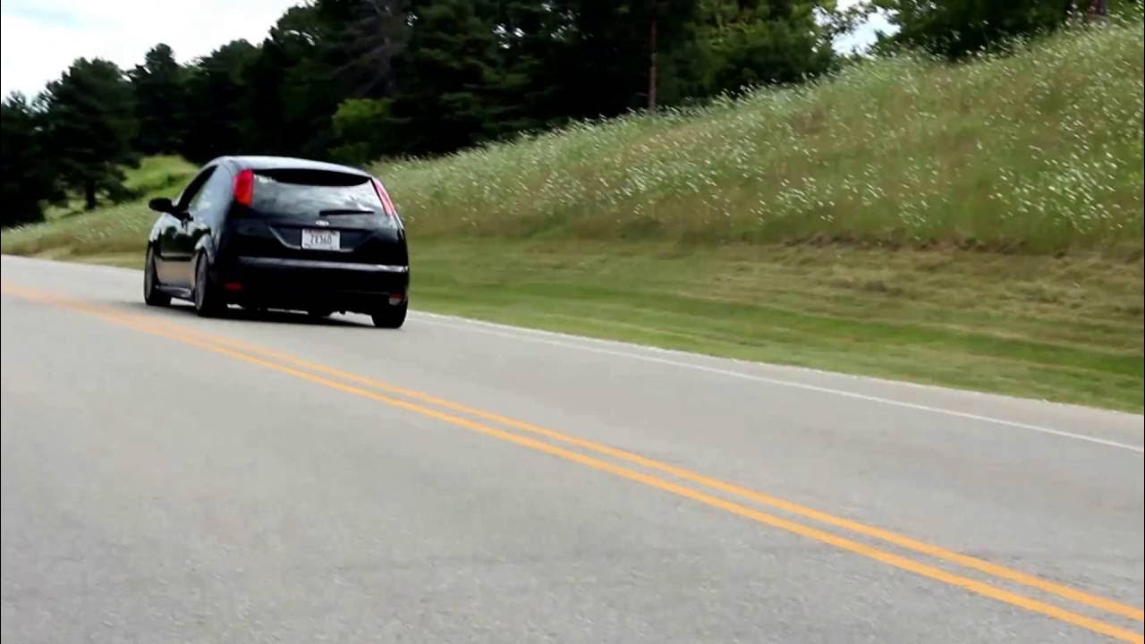 Ford Focus ZX3 FSWERKS Stealth Exhaust Pull - YouTube