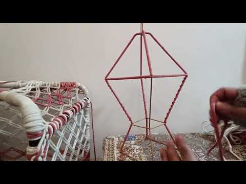 الفانوس بعقدة حلزونية على الاحرف 