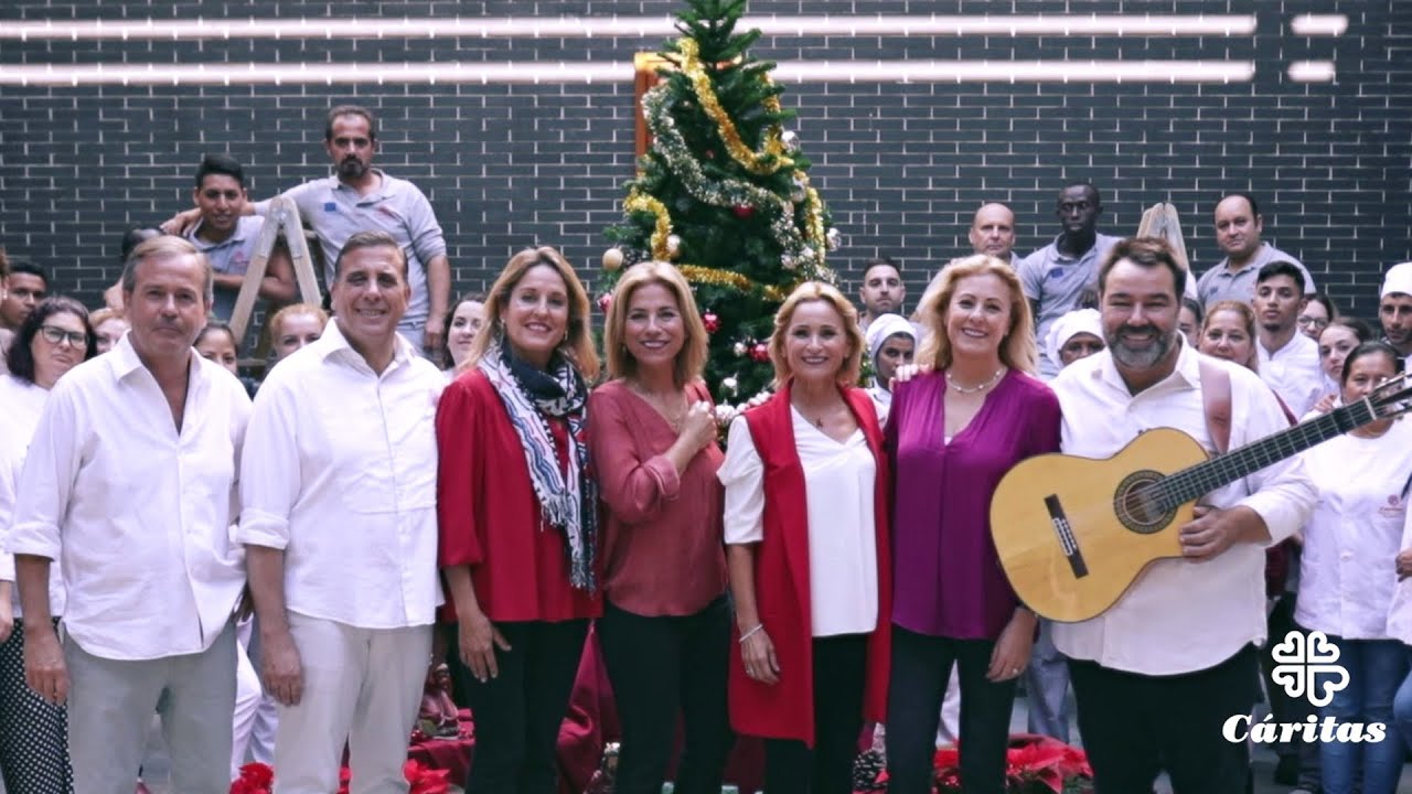 Siempre Así - "Los peces en el río" | Cáritas Navidad 2022 - Solo el amor lo ilumina todo